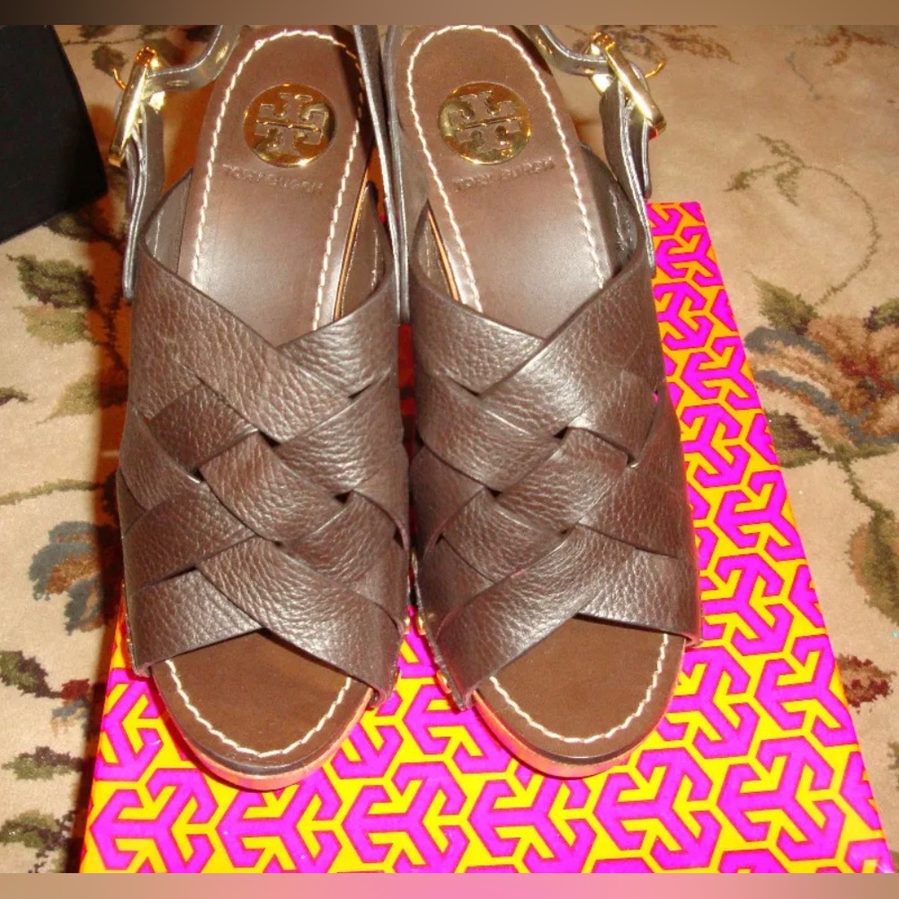 Tory Burch Jodie Tumbled Leather Brown Heels Size 8 NIB